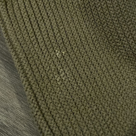 free people la brea v neck sweater in drab olive / army green - Picture 4 of 10
